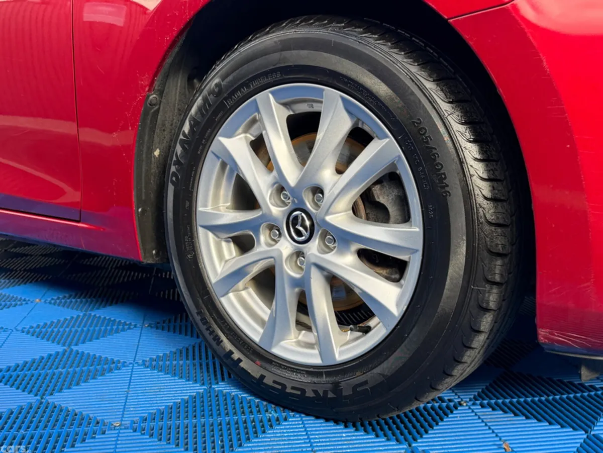 Mazda Mazda3 Saloon, Diesel, 2016, Red