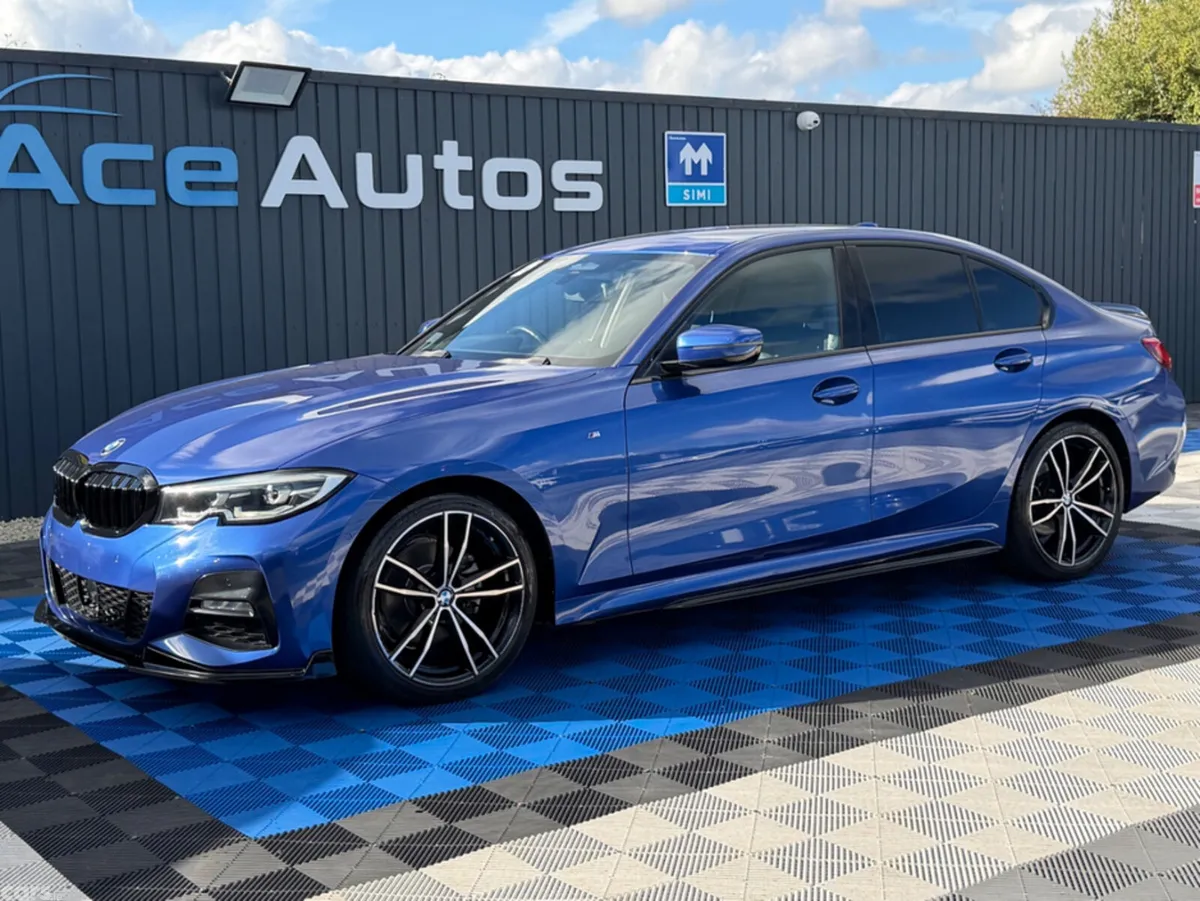 BMW 3-Series Saloon, Petrol, 2019, Blue