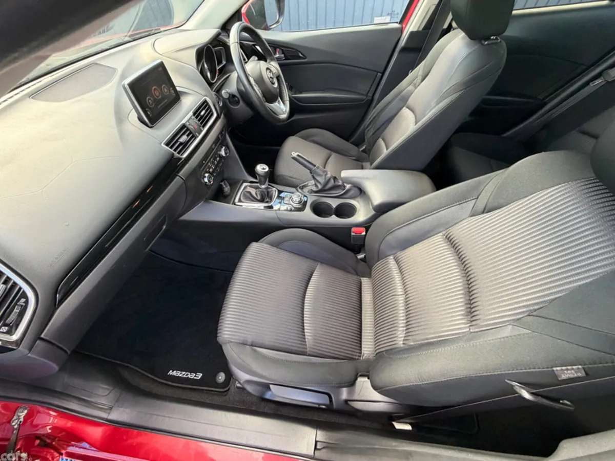 Mazda Mazda3 Saloon, Diesel, 2016, Red