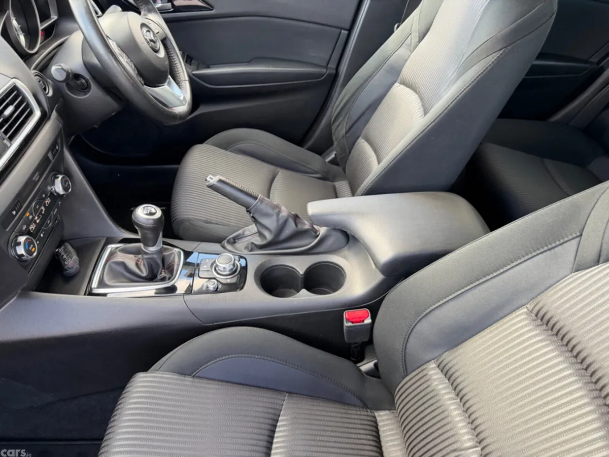 Mazda Mazda3 Saloon, Diesel, 2016, Red