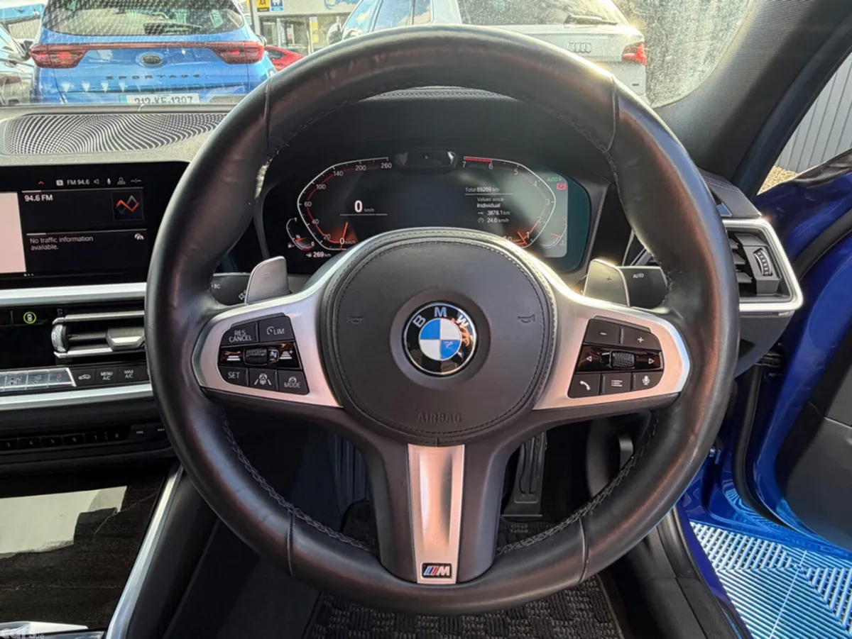 BMW 3-Series Saloon, Petrol, 2019, Blue