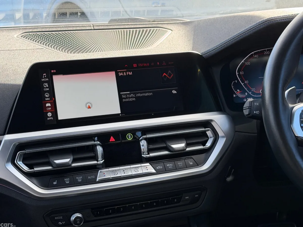 BMW 3-Series Saloon, Petrol, 2019, Blue