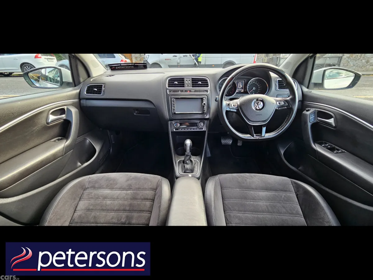 Volkswagen Polo Hatchback, Petrol, 2016, White