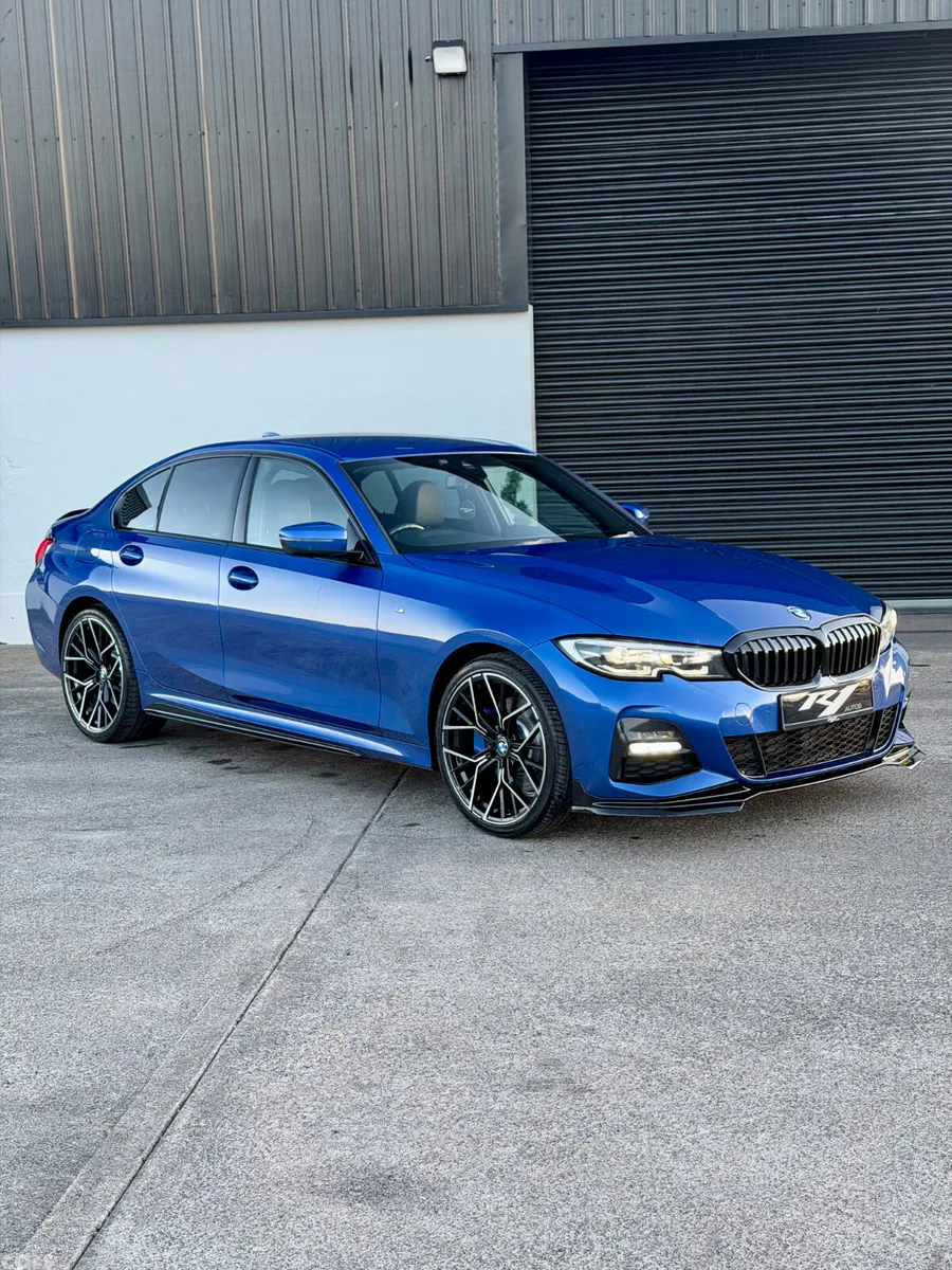 BMW 3-Series Saloon, Petrol Hybrid, 2021, Blue