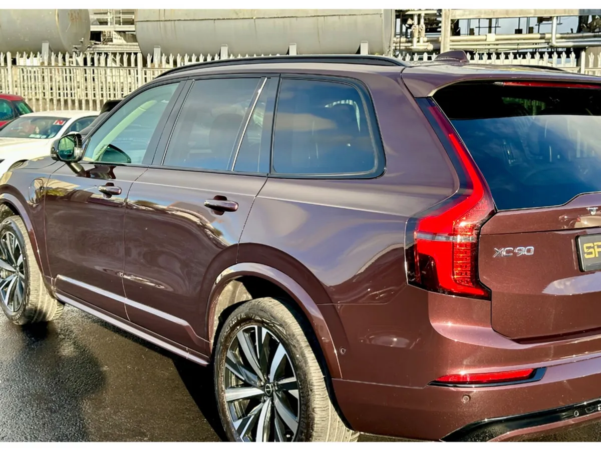 Volvo XC90 SUV, Petrol Plug-in Hybrid, 2025, Red
