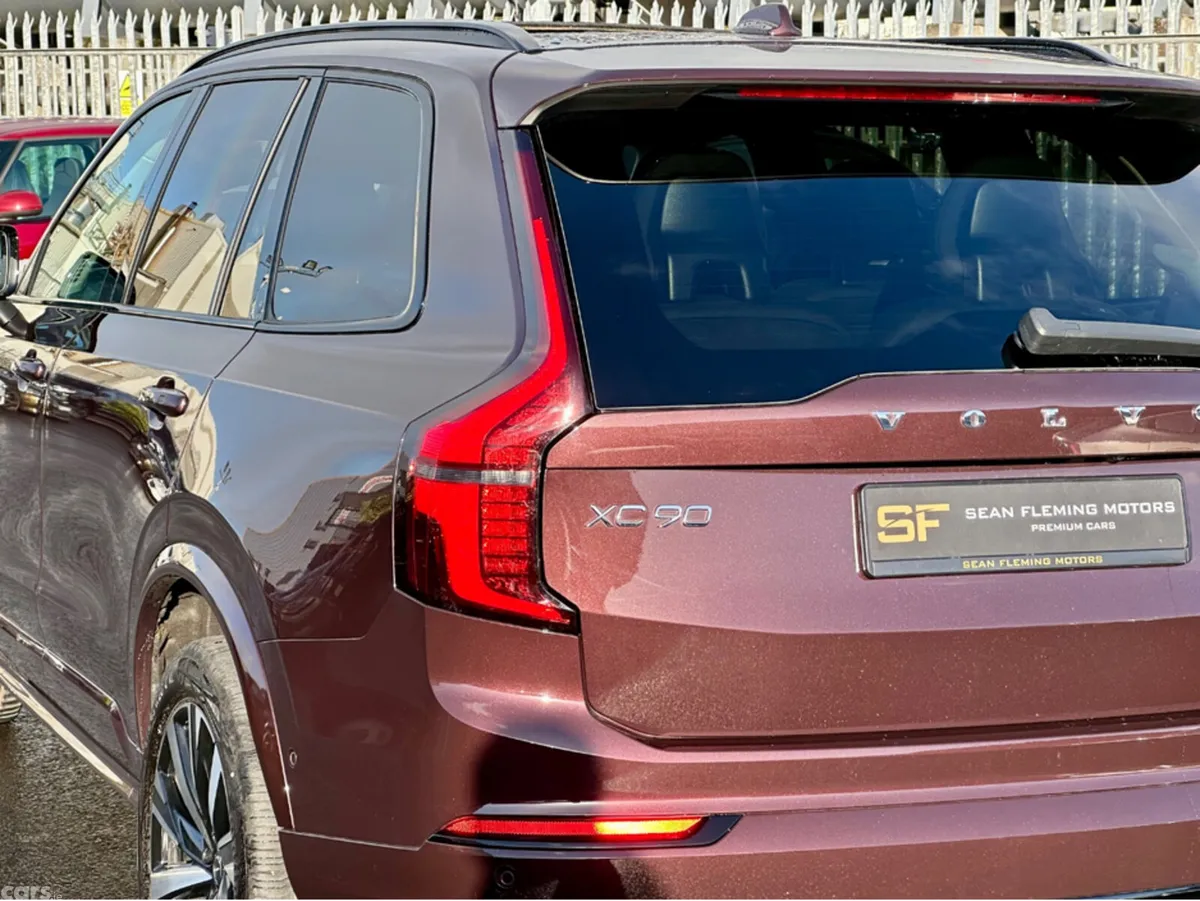 Volvo XC90 SUV, Petrol Plug-in Hybrid, 2025, Red