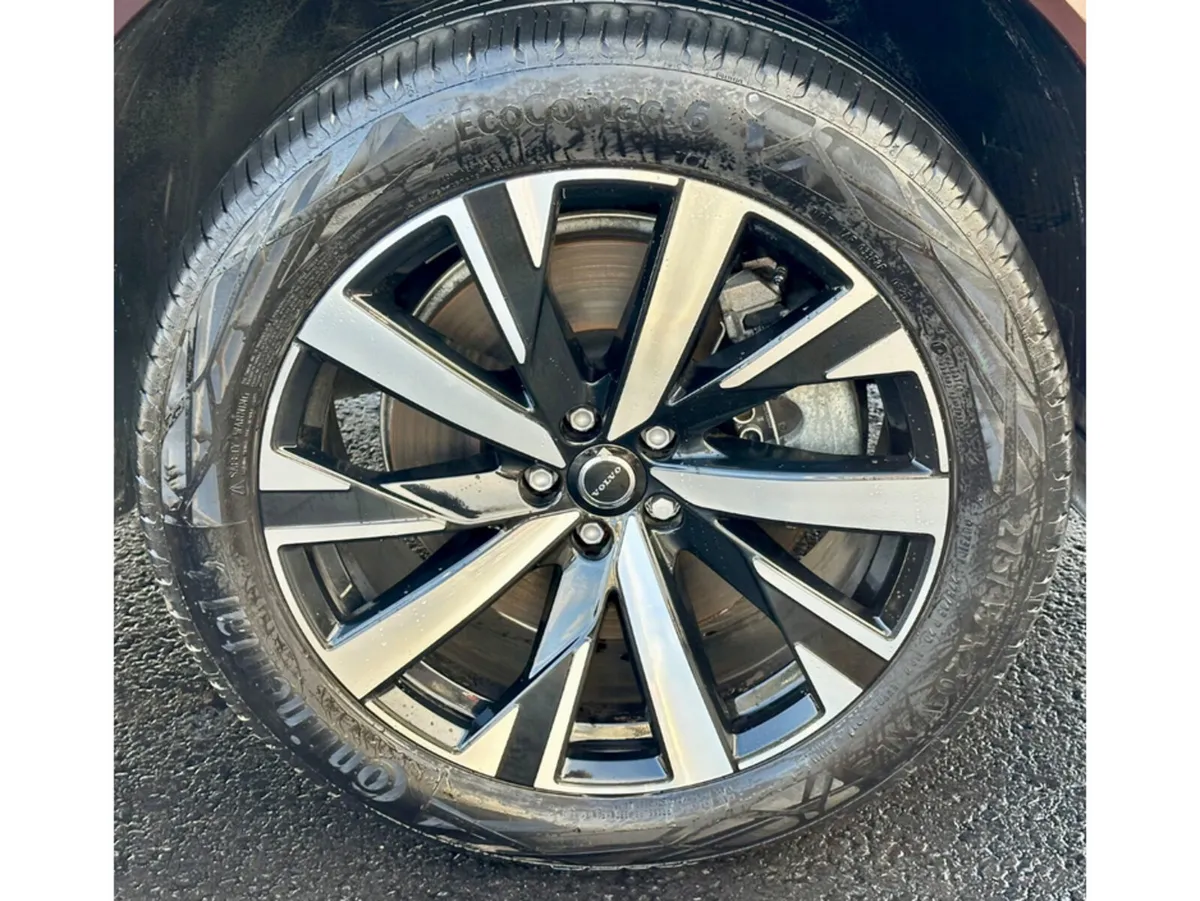 Volvo XC90 SUV, Petrol Plug-in Hybrid, 2025, Red