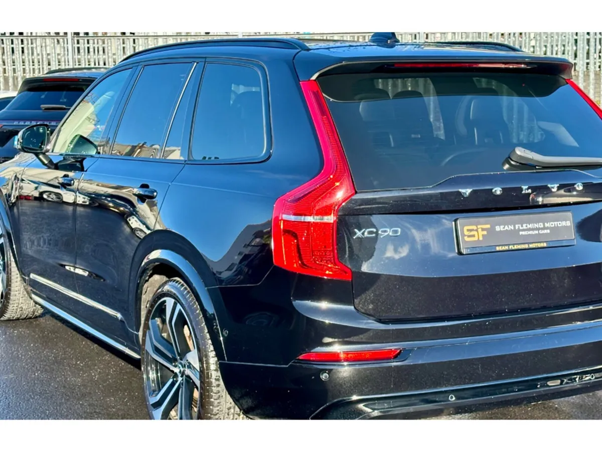 Volvo XC90 SUV, Petrol Hybrid, 2024, Black