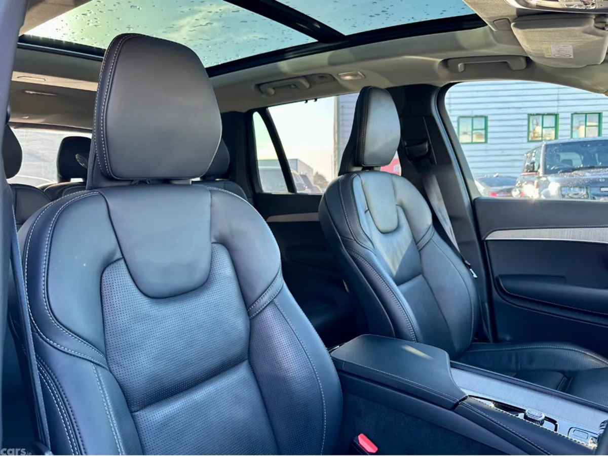 Volvo XC90 SUV, Petrol Hybrid, 2024, Black
