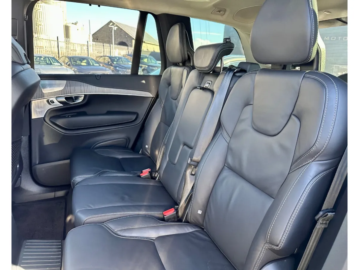 Volvo XC90 SUV, Petrol Hybrid, 2024, Black