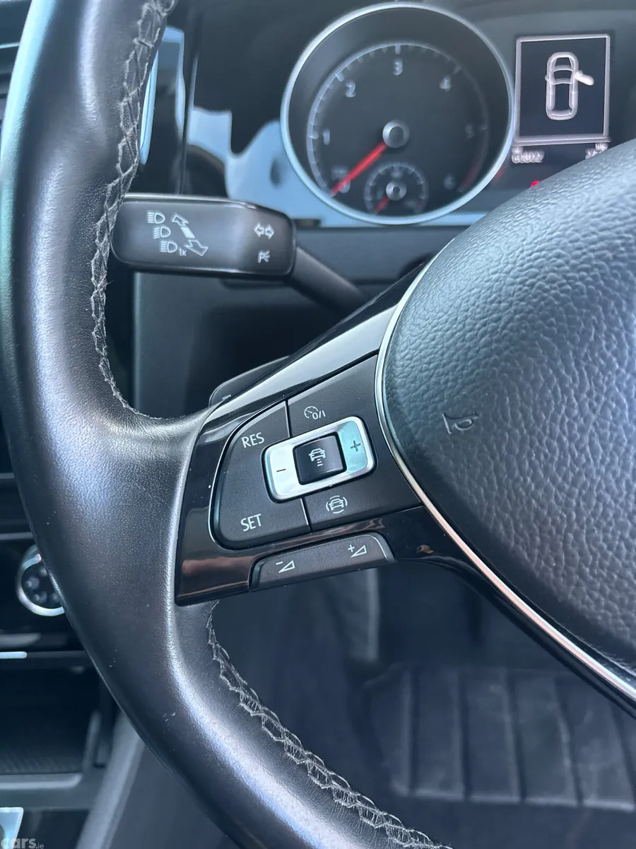 Volkswagen Golf Hatchback, Diesel, 2019, White