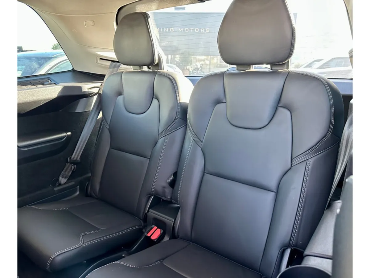 Volvo XC90 SUV, Petrol Hybrid, 2024, Black