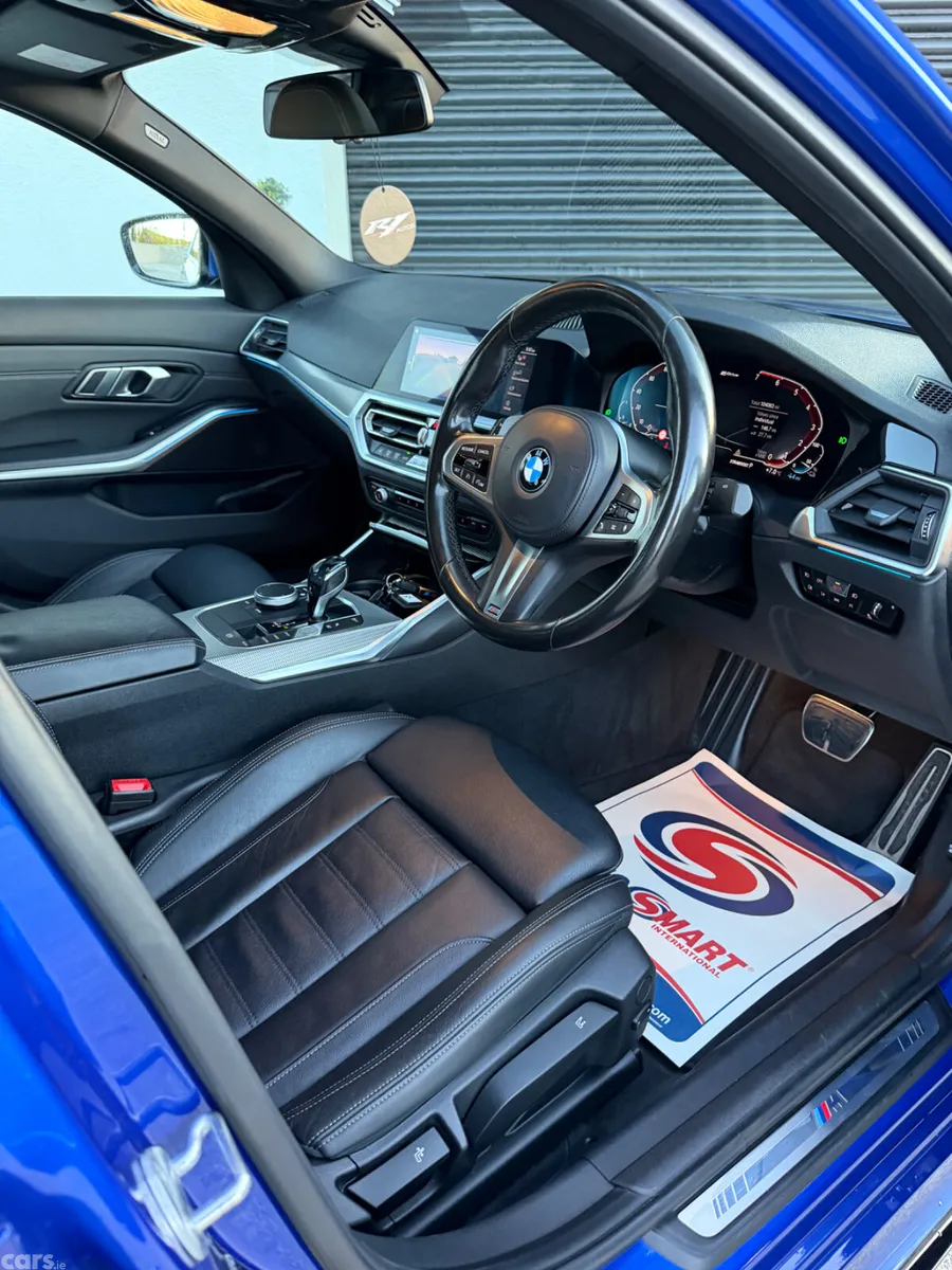 BMW 3-Series Saloon, Petrol Hybrid, 2021, Blue