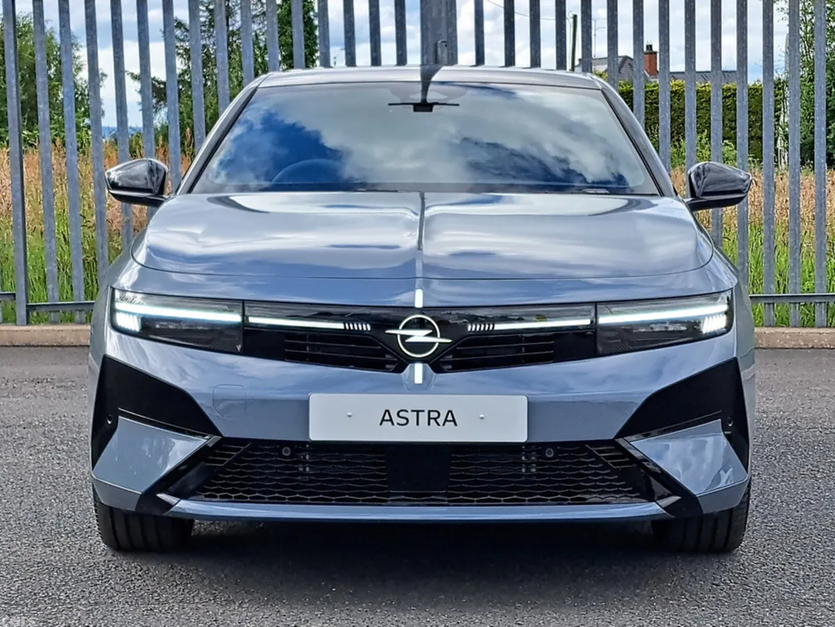 Opel Astra Hatchback, Petrol Hybrid, 2027, Grey