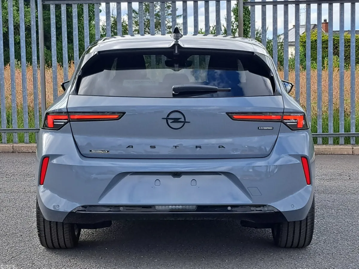 Opel Astra Hatchback, Petrol Hybrid, 2027, Grey
