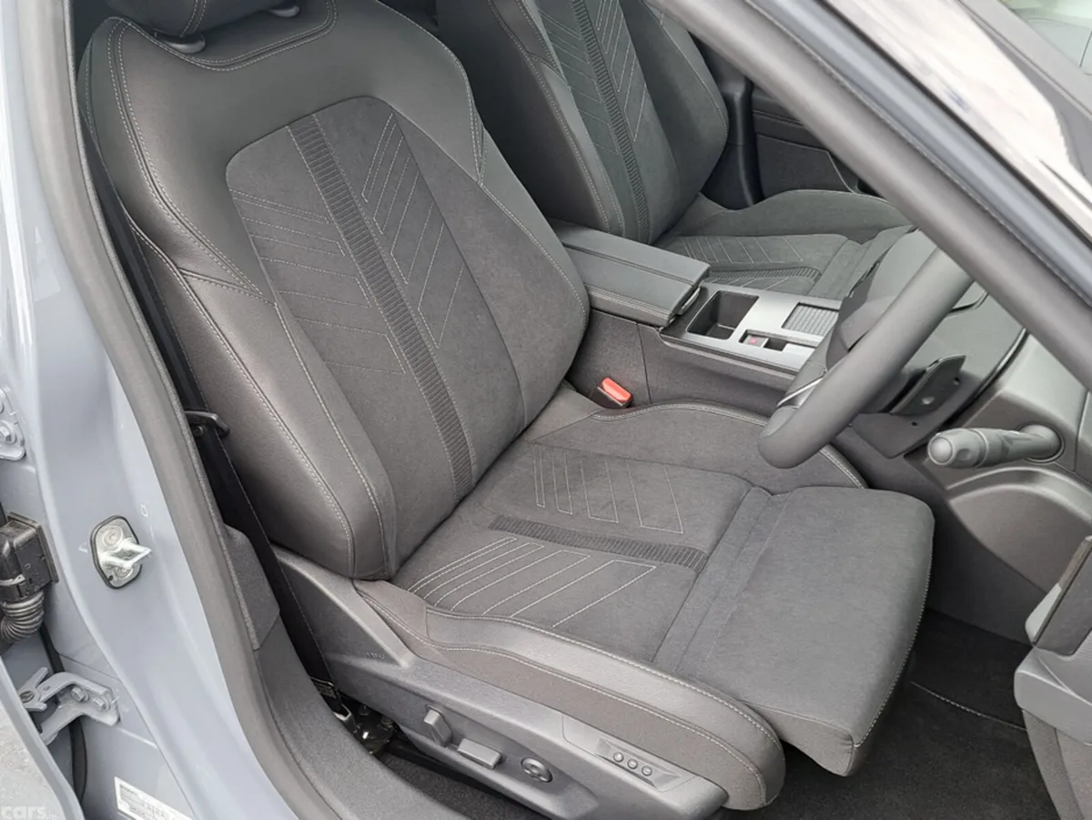 Opel Astra Hatchback, Petrol Hybrid, 2027, Grey