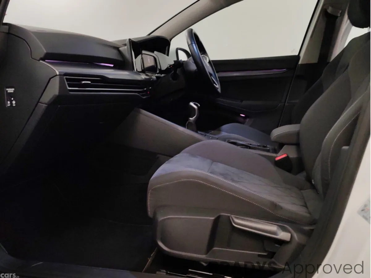Volkswagen Golf Hatchback, Petrol, 2020, White