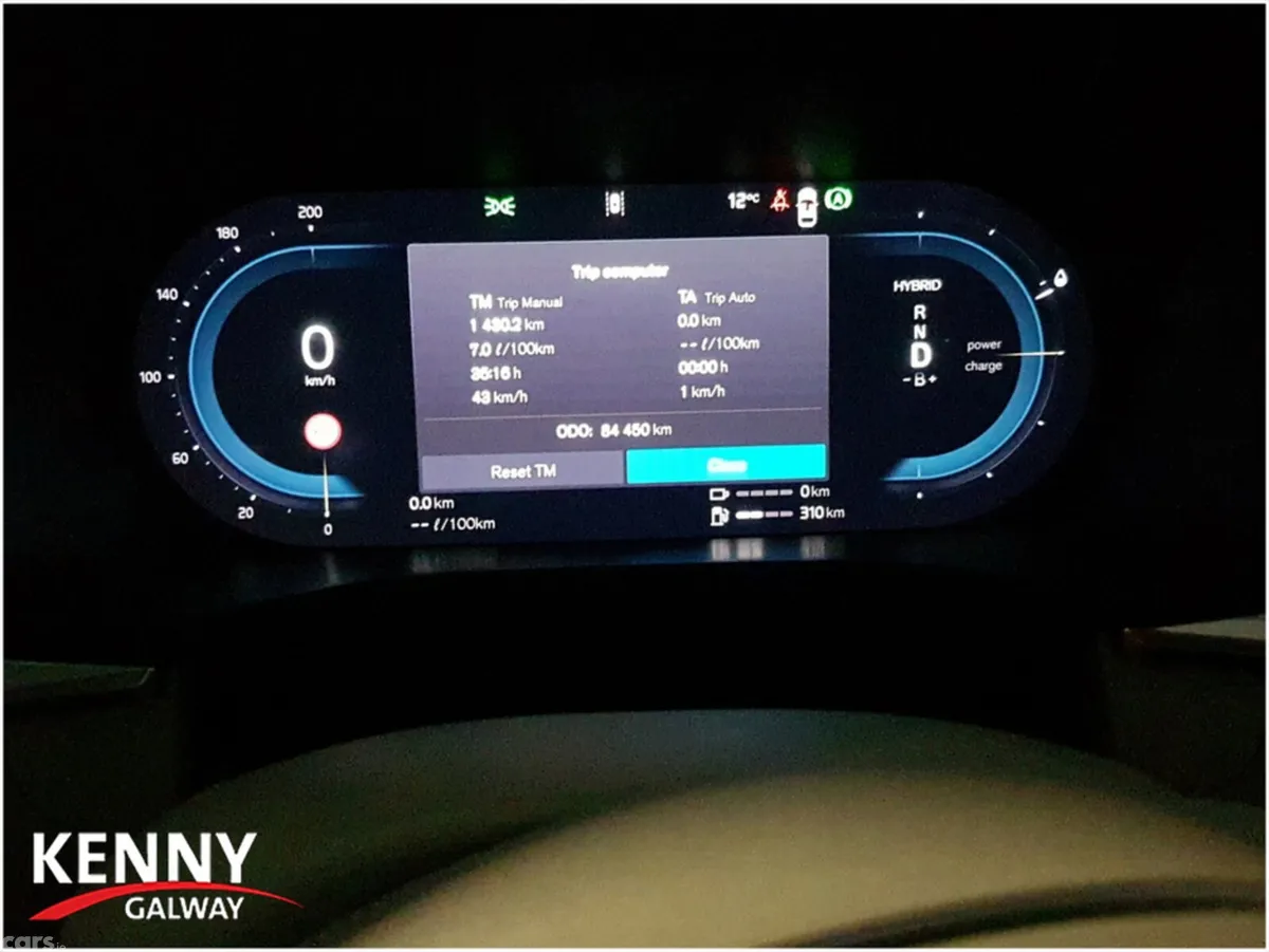 Volvo XC60 SUV, Petrol Plug-in Hybrid, 2024, Black