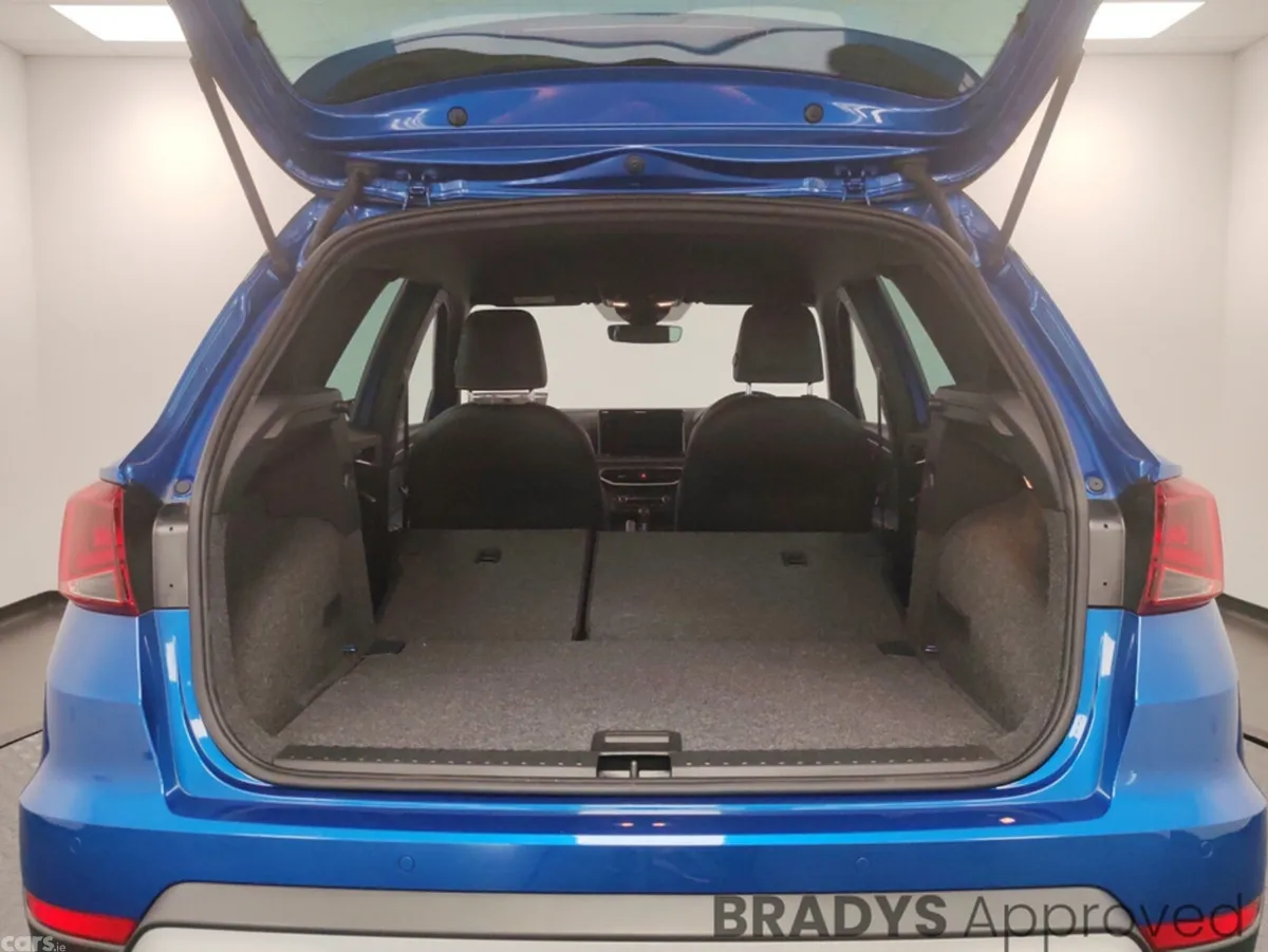 SEAT Arona Hatchback, Petrol, 2023, Blue