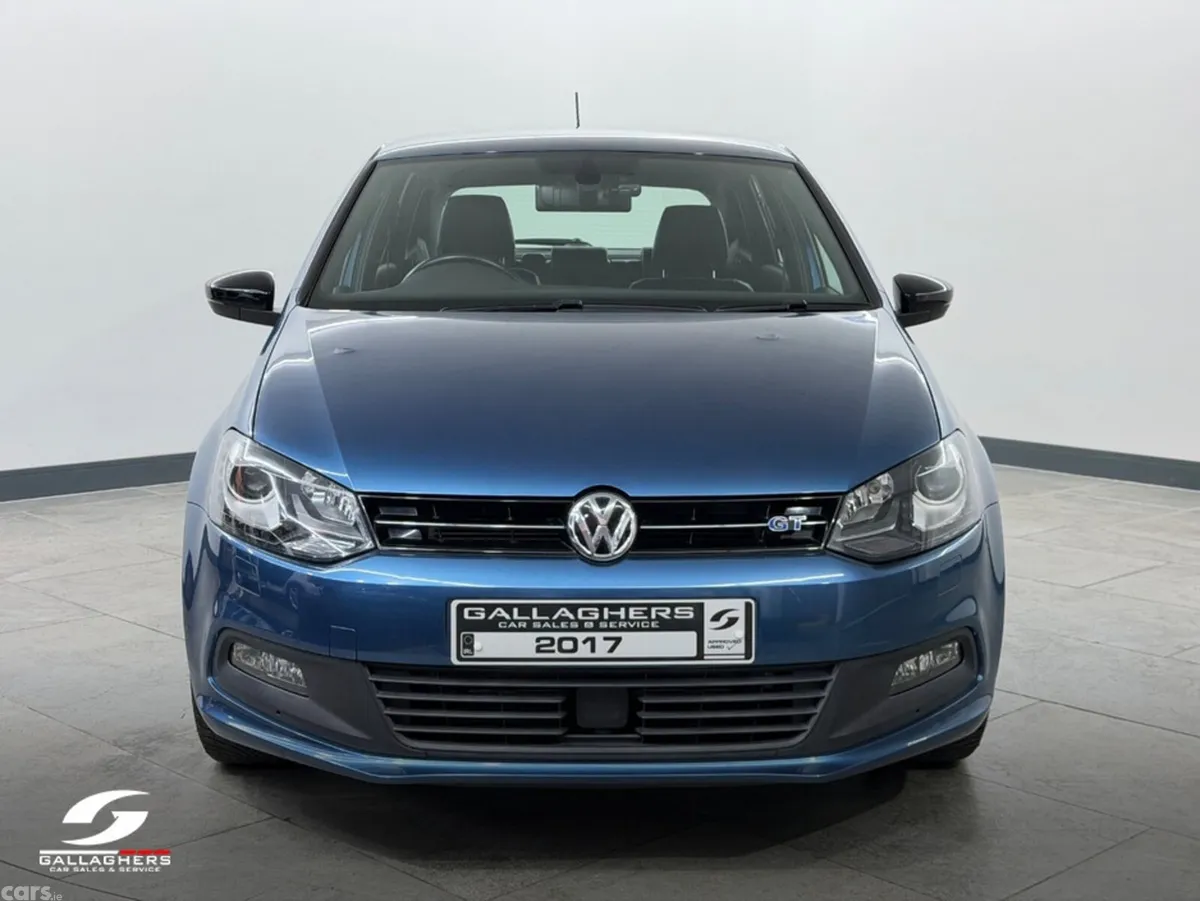 Volkswagen Polo Hatchback, Petrol, 2017, Blue