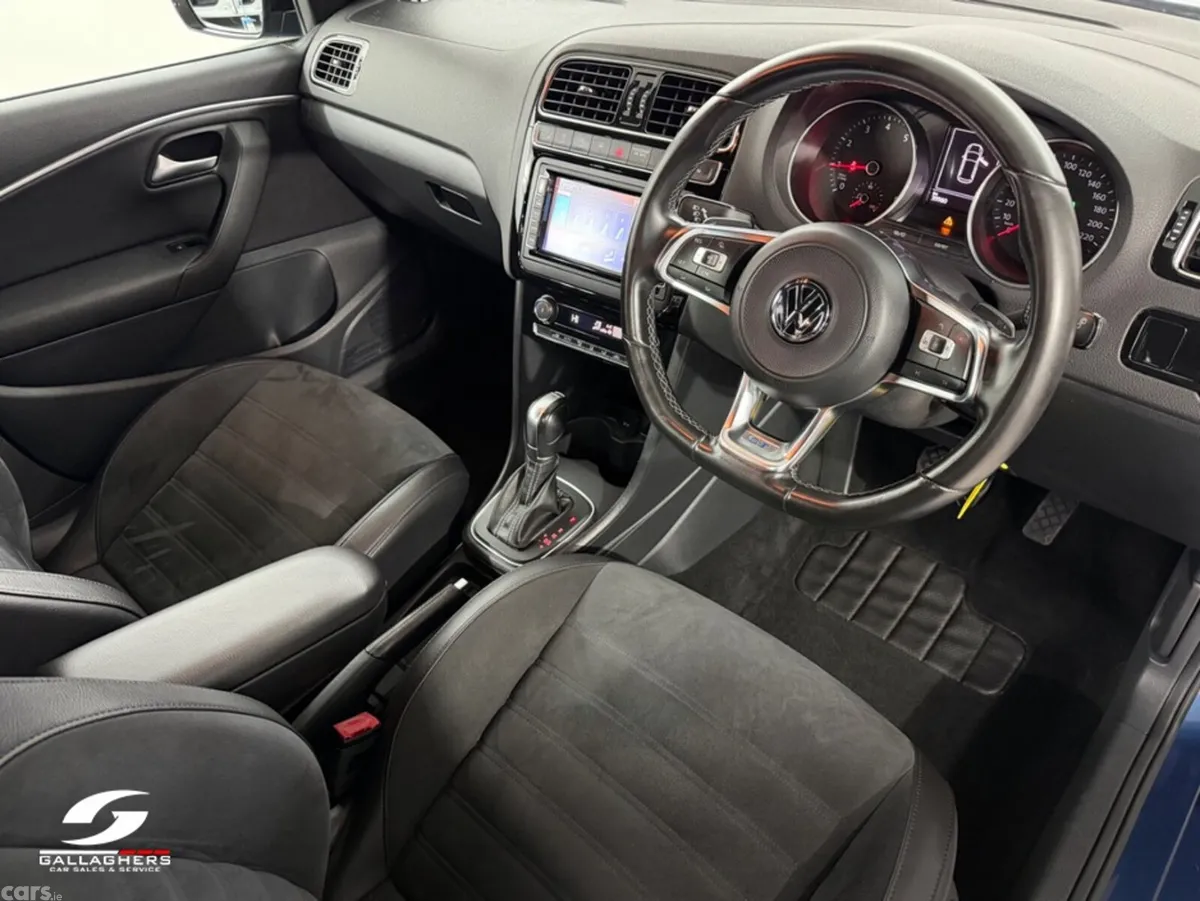 Volkswagen Polo Hatchback, Petrol, 2017, Blue