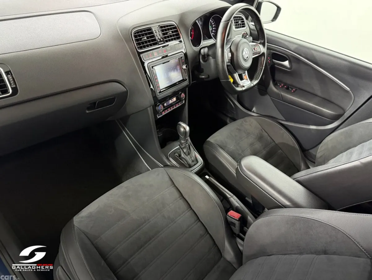 Volkswagen Polo Hatchback, Petrol, 2017, Blue