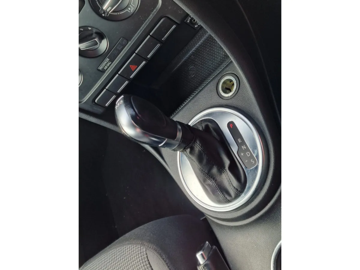 Volkswagen Beetle Hatchback, Petrol, 2013, Grey