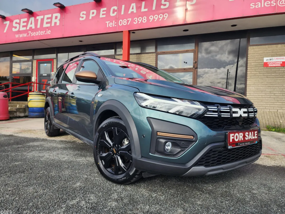 Dacia Jogger MPV, Petrol, 2024, Green
