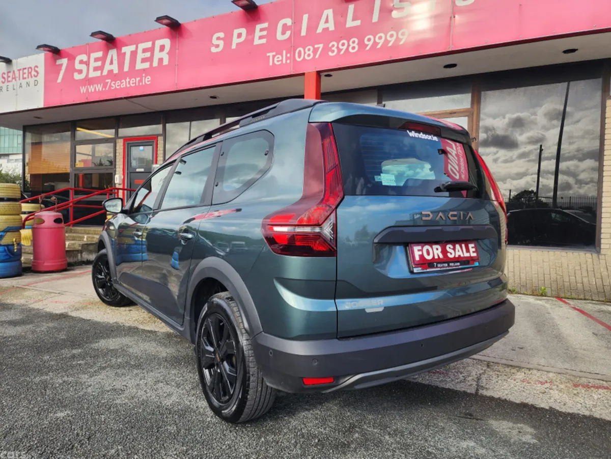Dacia Jogger MPV, Petrol, 2024, Green