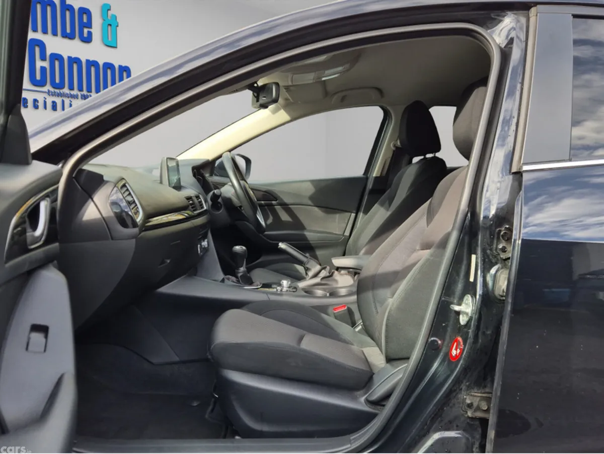 Mazda Mazda3 Saloon, Diesel, 2014, Black
