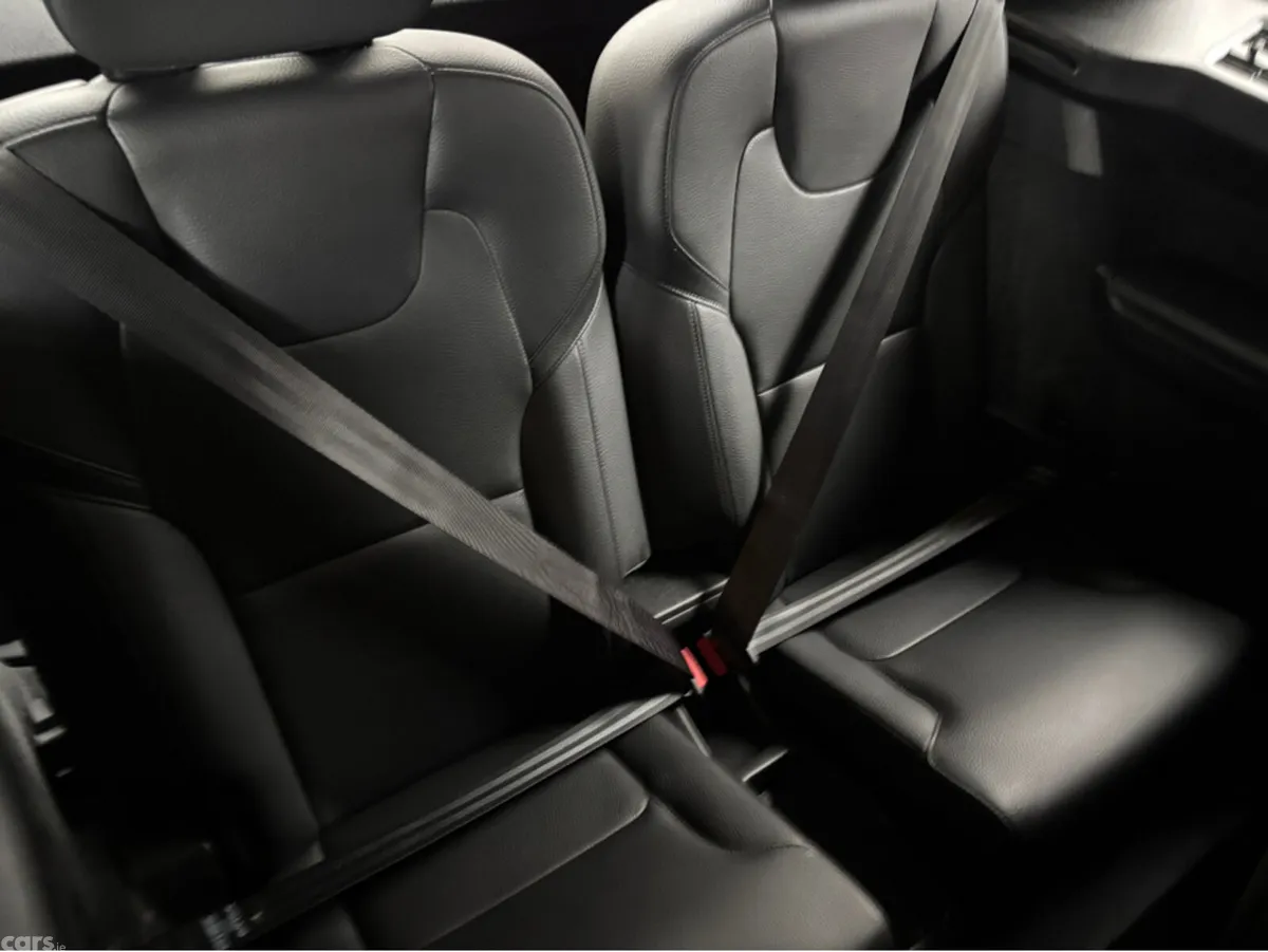 Volvo XC90 Estate, Petrol Plug-in Hybrid, 2023, Black