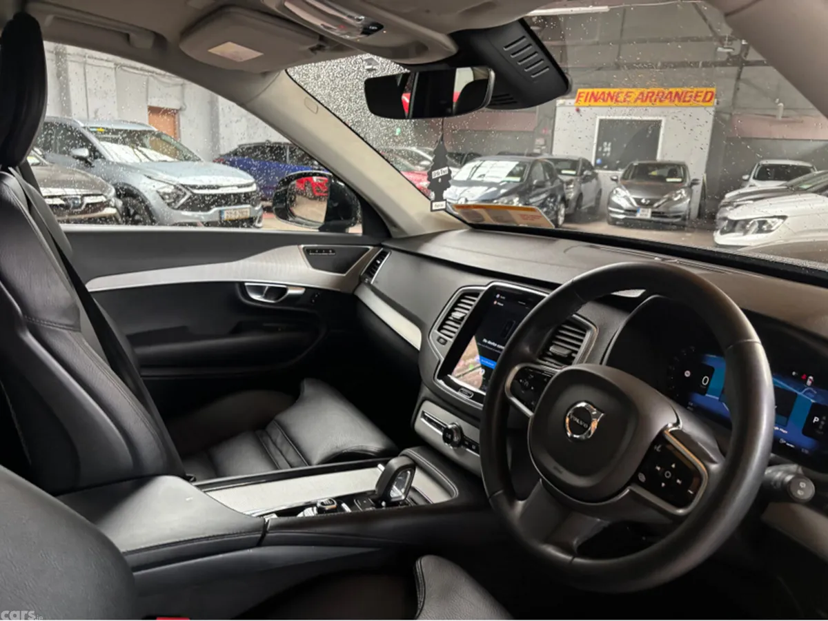Volvo XC90 Estate, Petrol Plug-in Hybrid, 2023, Black