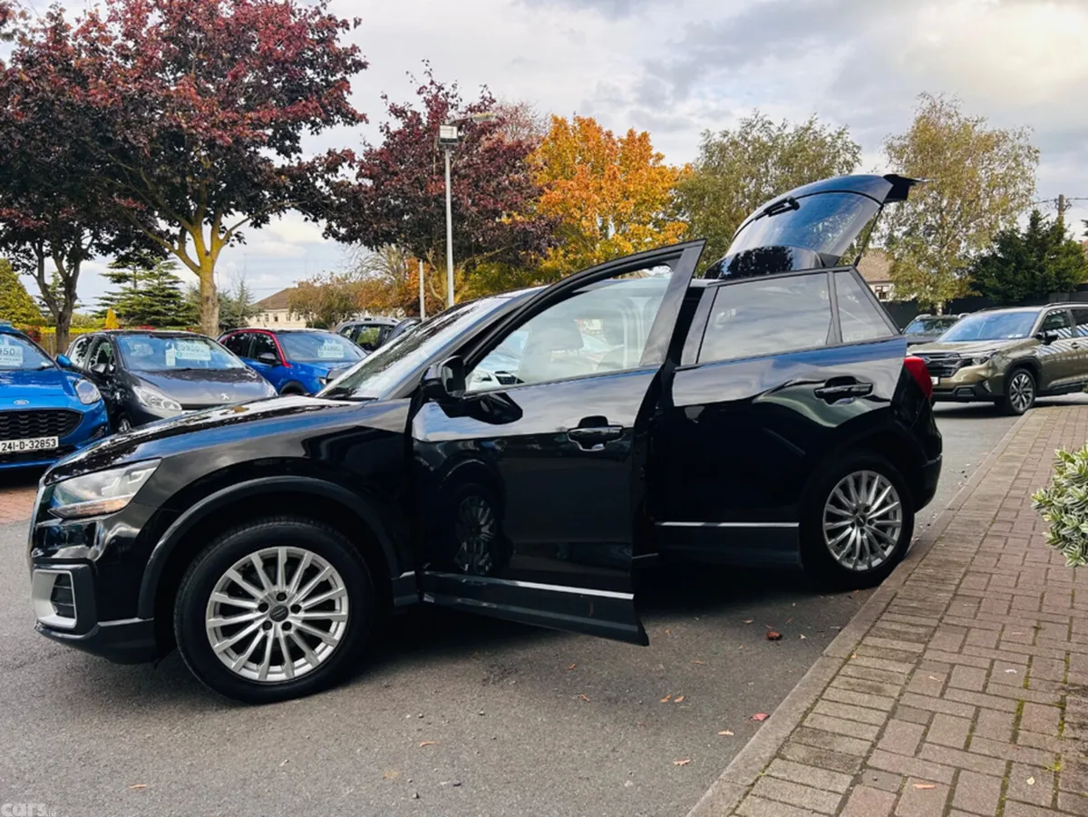 Audi Q2 SUV, Petrol, 2017, Black