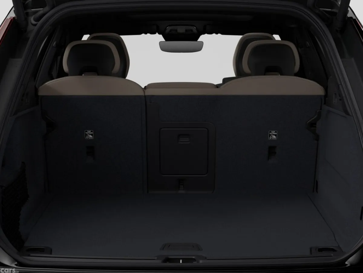 Volvo XC60 SUV, Petrol Plug-in Hybrid, 2027, Black
