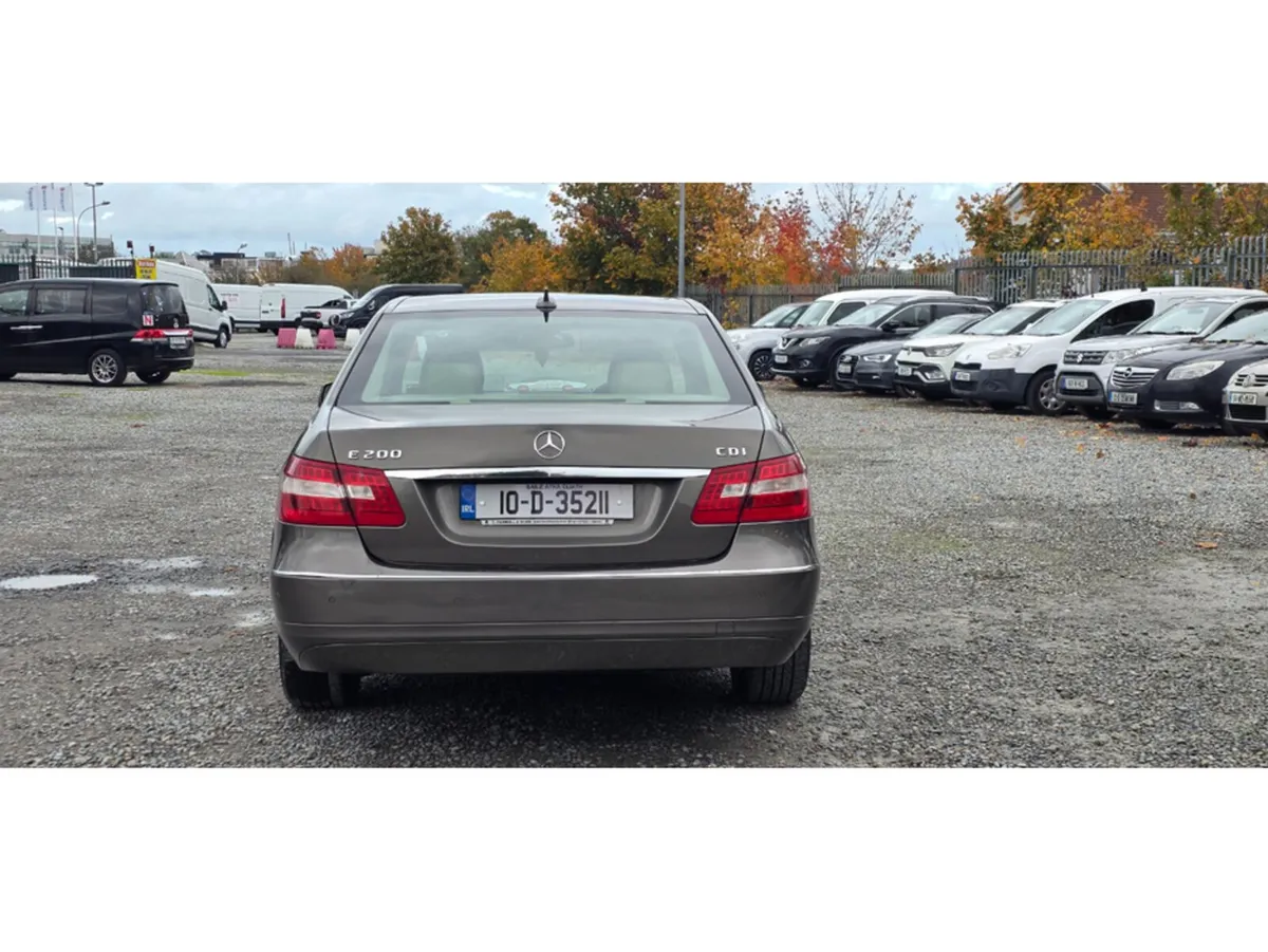 Mercedes-Benz E-Class Saloon, Diesel, 2010, Grey