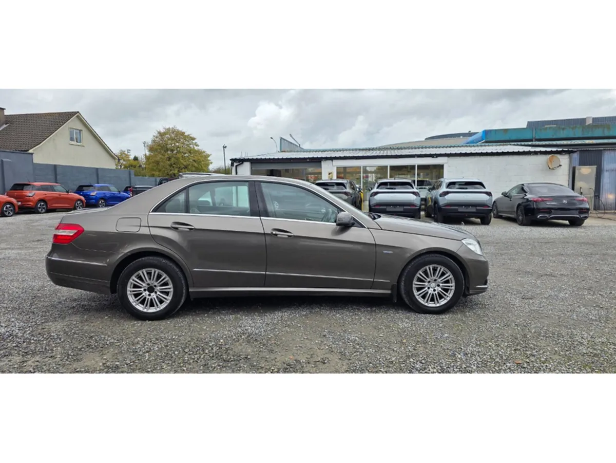 Mercedes-Benz E-Class Saloon, Diesel, 2010, Grey