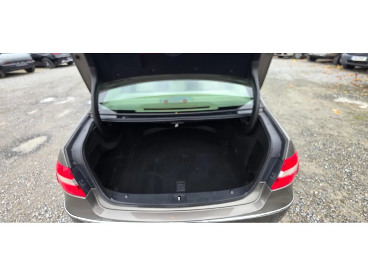 Mercedes-Benz E-Class Saloon, Diesel, 2010, Grey
