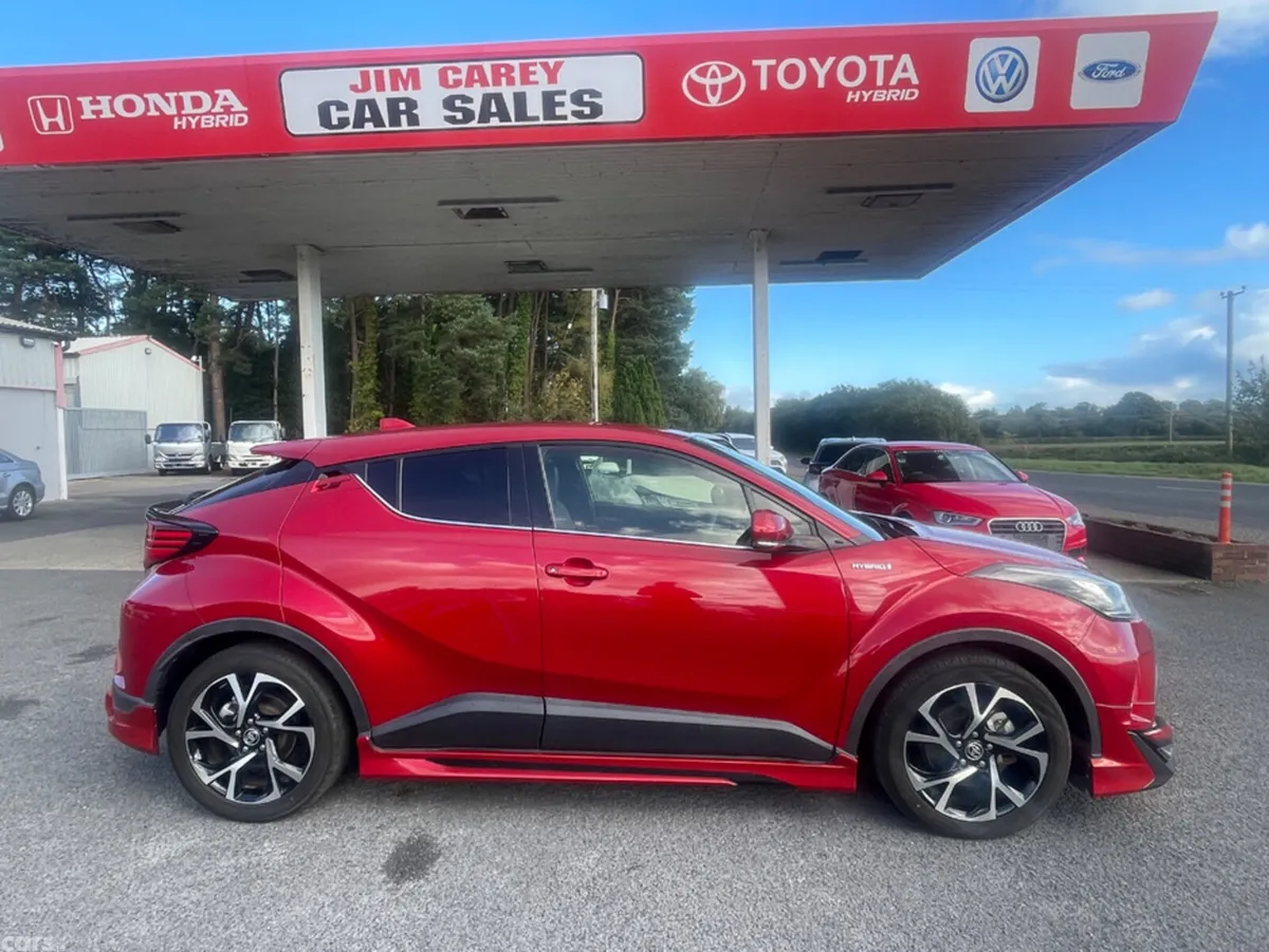 Toyota C-HR Hatchback, Petrol Hybrid, 2019, Red