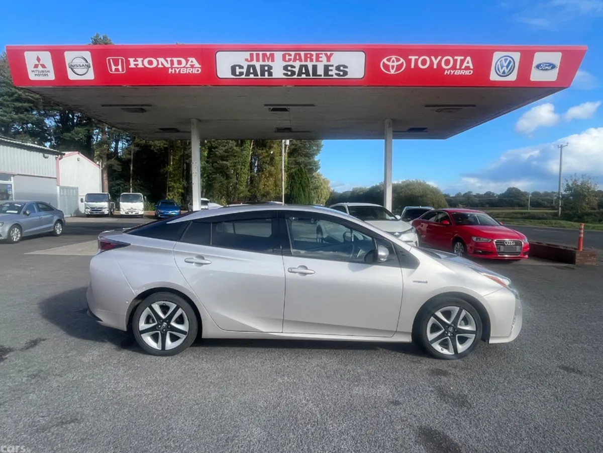 Toyota Prius Hatchback, Petrol Hybrid, 2018, Silver