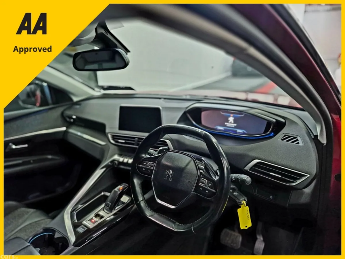 Peugeot 3008 MPV, Diesel, 2019, Red