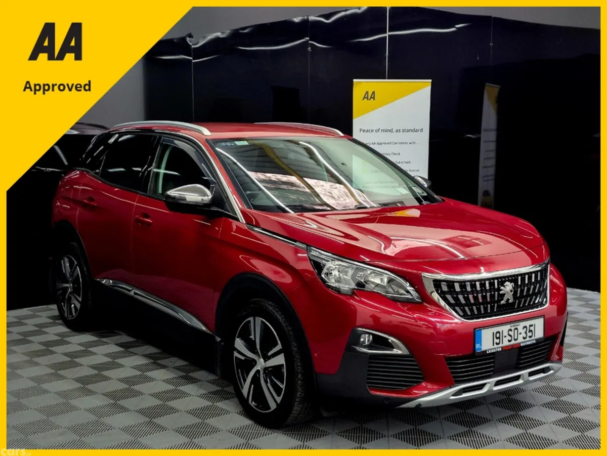 Peugeot 3008 MPV, Diesel, 2019, Red
