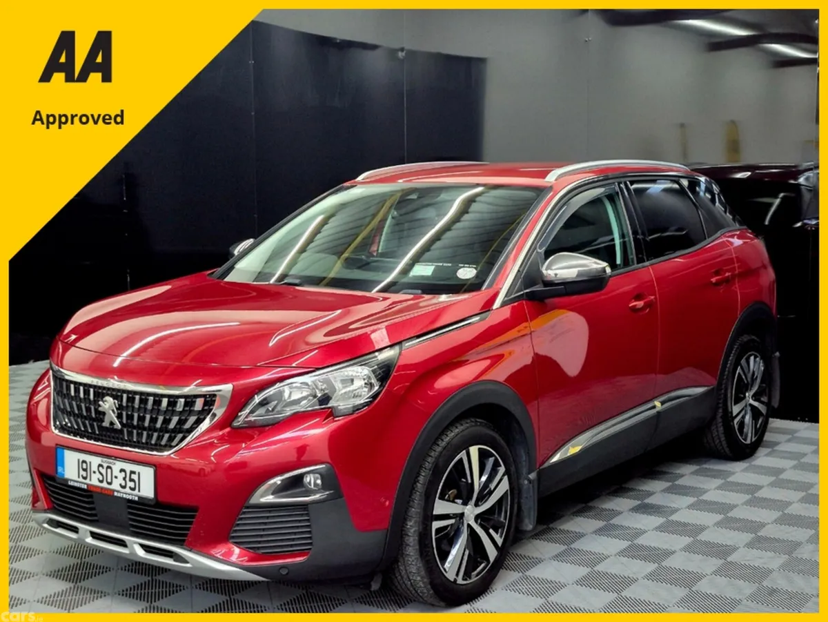 Peugeot 3008 MPV, Diesel, 2019, Red