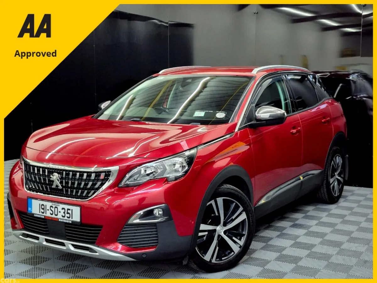 Peugeot 3008 MPV, Diesel, 2019, Red