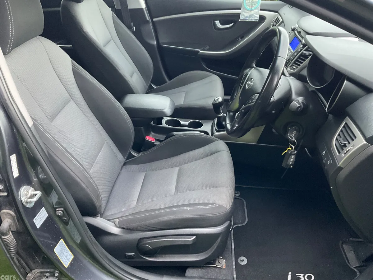 Hyundai i30 Hatchback, Diesel, 2016, Grey