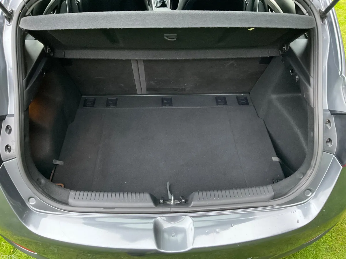 Hyundai i30 Hatchback, Diesel, 2016, Grey