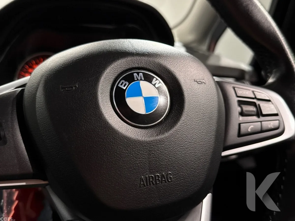 BMW 2-Series MPV, Petrol, 2018, Red