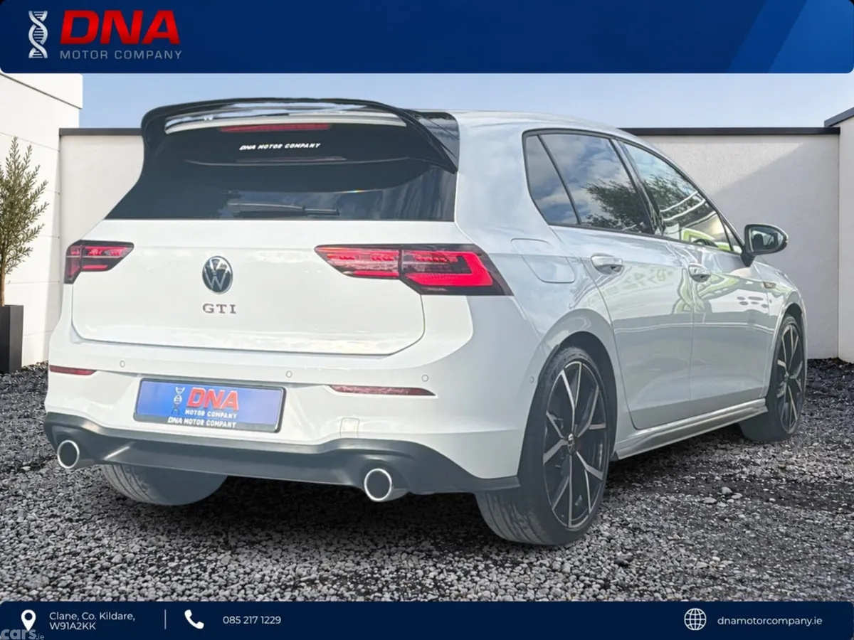 Volkswagen Golf Hatchback, Petrol, 2022, White