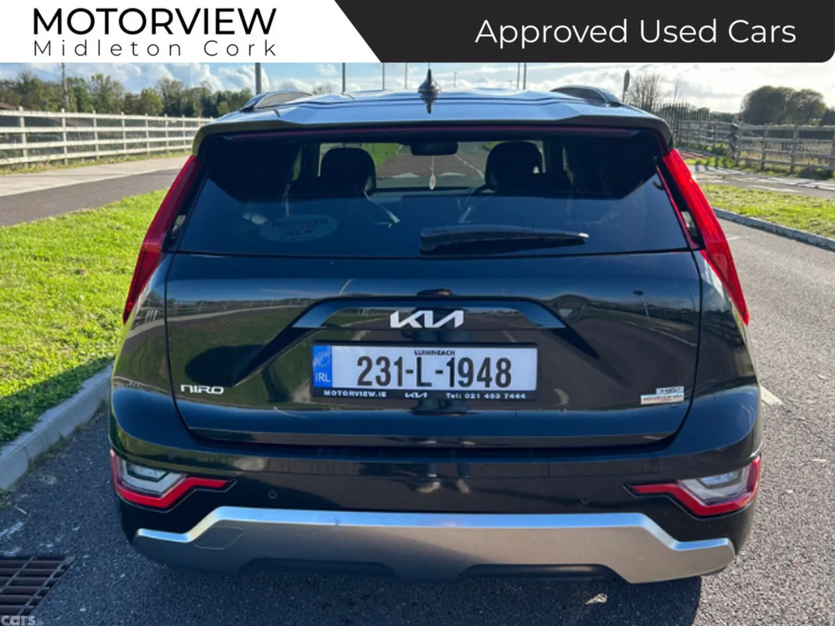 Kia Niro SUV, Petrol Hybrid, 2023, Black
