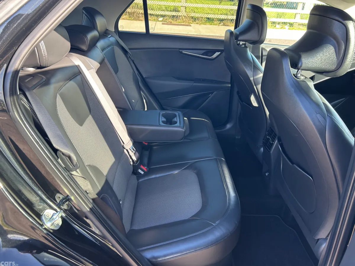 Kia Niro SUV, Petrol Hybrid, 2023, Black