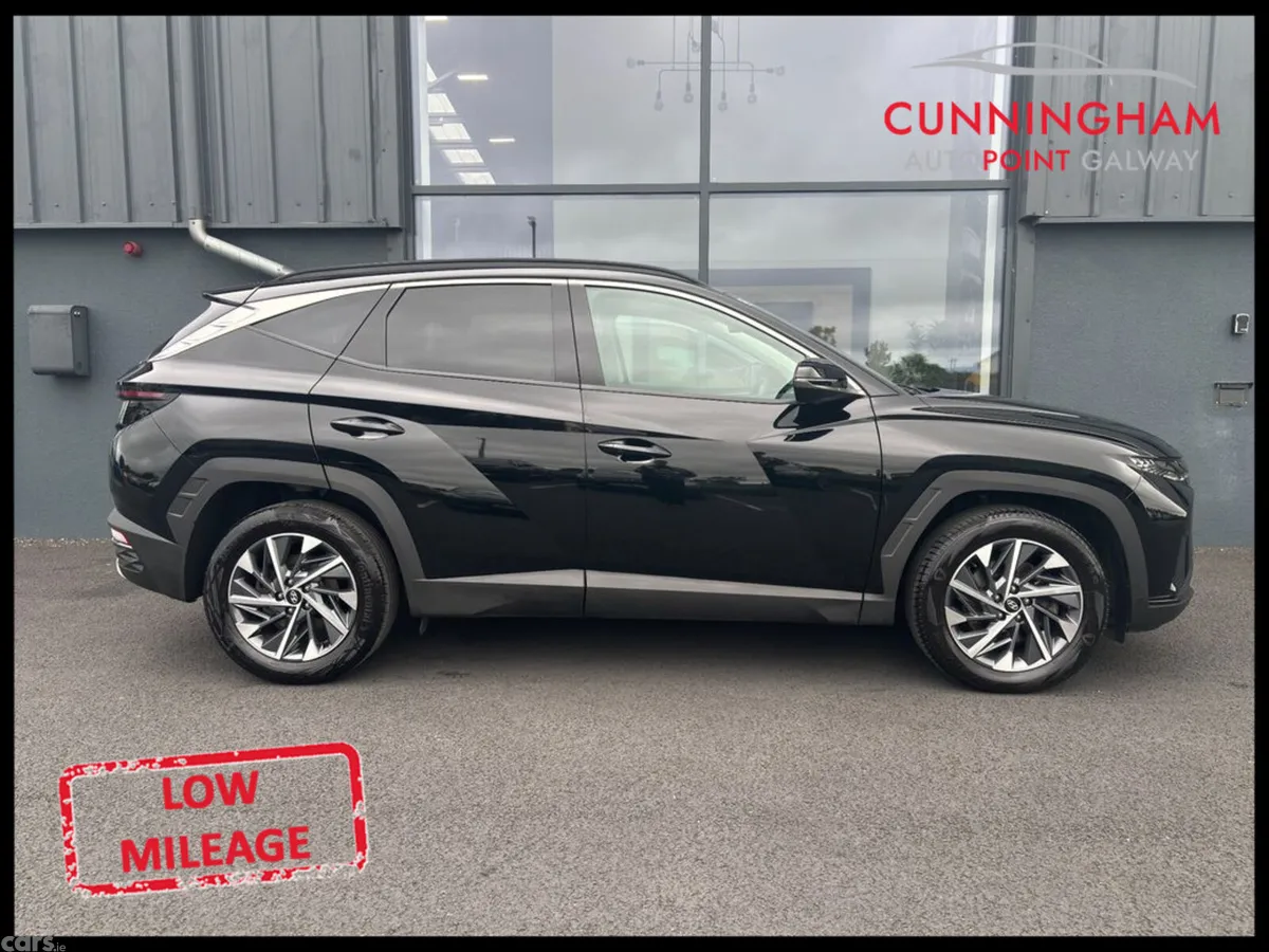 Hyundai Tucson SUV, Diesel, 2024, Black